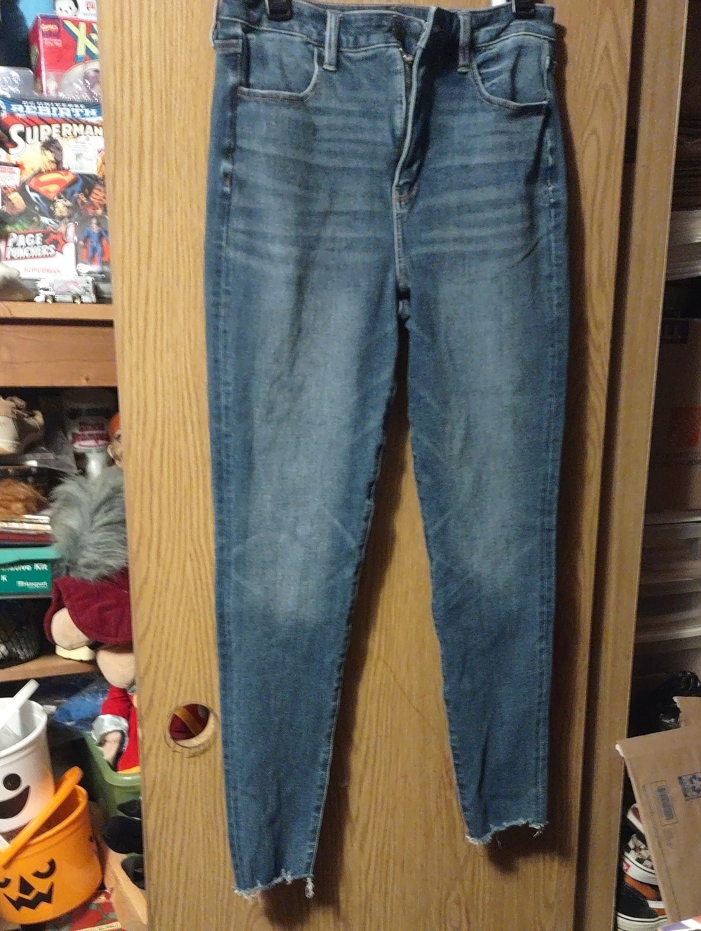 American Eagle High-Rise Skinny Jeans in Medium Blue Wash